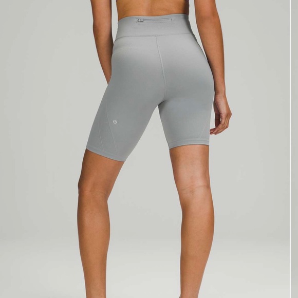 Lululemon for the chill of it short - Picture 2 of 4